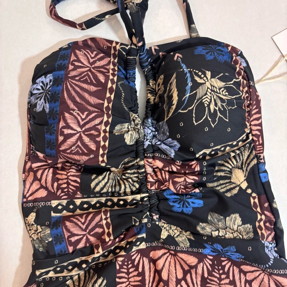 ENCANTADORE Maite Jovi One Piece NEW with tags Size Small - Picture 10 of 16